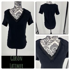Gibson Latimer short sleeve fold over v-neck top. Casual lightweight summer
